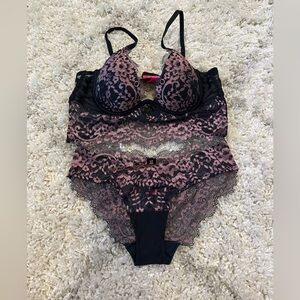 La SENZA Black and Pink Lace Bra Set